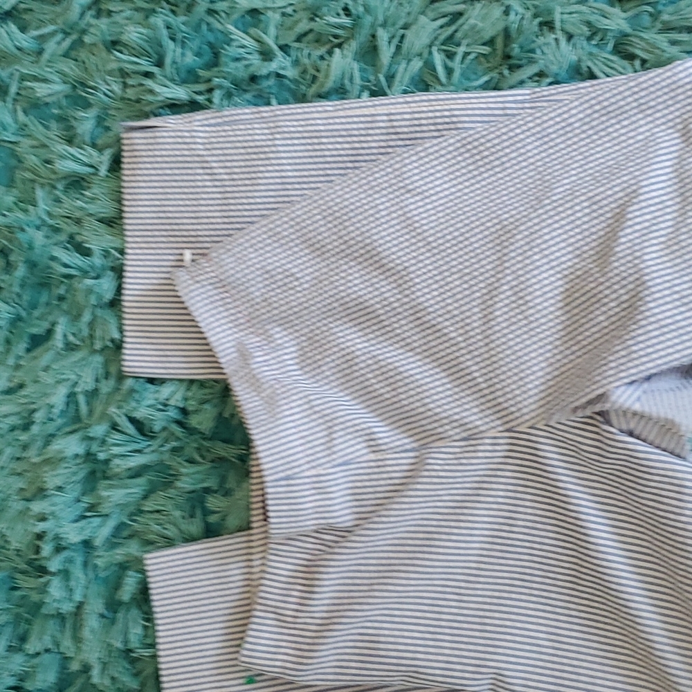 ladies f. by faconnable blue/white seersucker crop pants